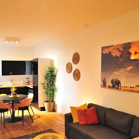 The Oasis Apartment, 2 Bedrooms South Antwerp